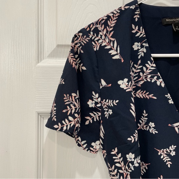 Banana Republic Floral Wrap Dress - Picture 3 of 15